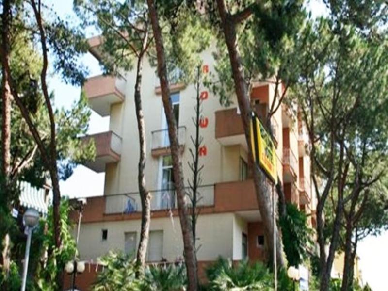 Residence Brown Rimini Exteriör bild